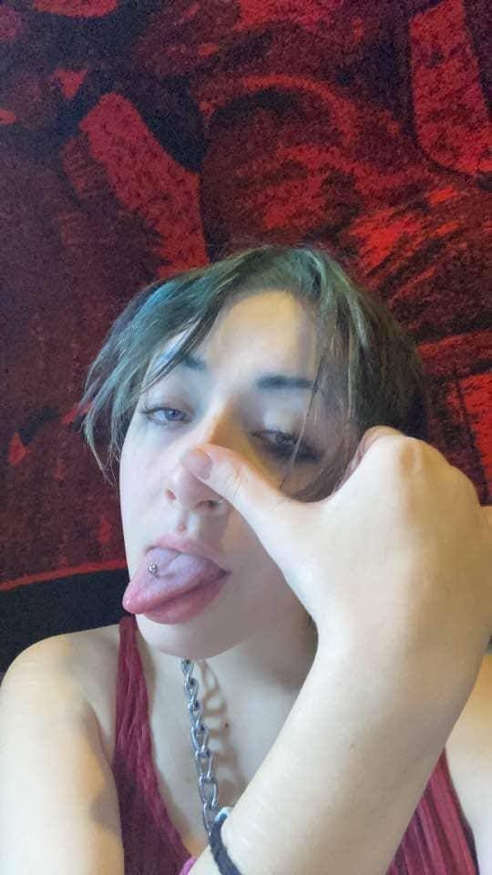 Hi my name is Lucy I’m naughty excort available for the following deals both in call and out call deals include; 69💦, sec wit - Image 2